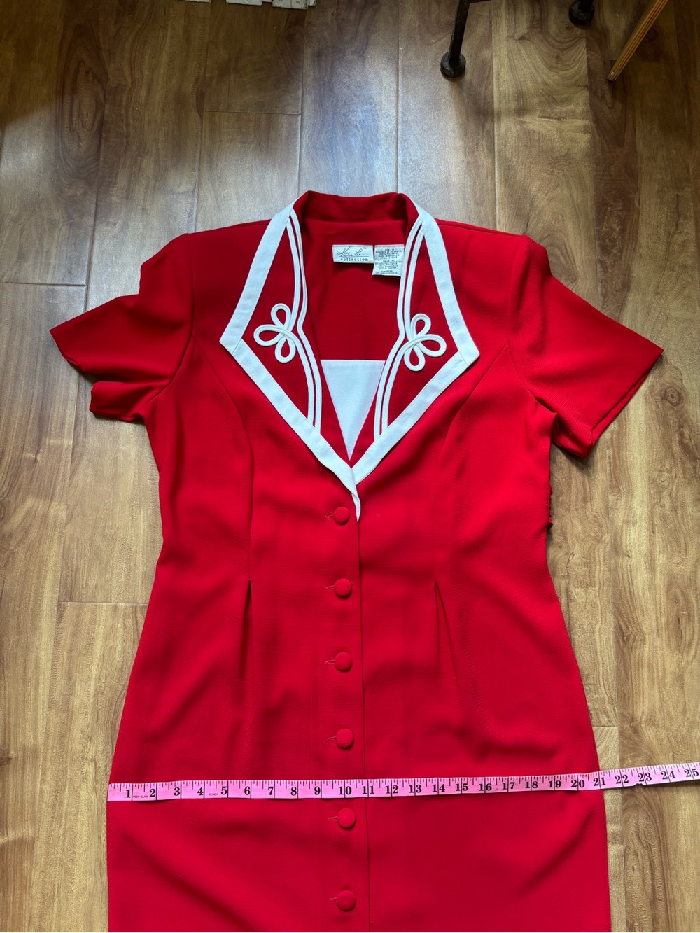 Vintage Red Midi Dress with White Trim - Picture 8 of 10